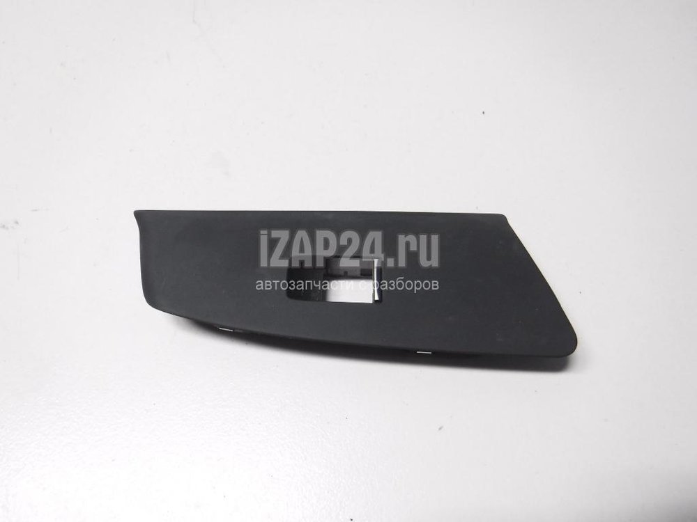 CAM DUGME CERCEVESI ARKA KAPI G30 G31 G38 F90 M5