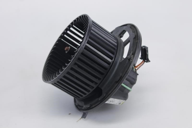 BMW KALORİFER MOTORU E90-E87-E84-F25-E92