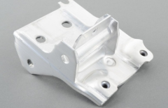 S.5 F10 10- TAMPON BAĞLANTI BRAKETİ ÖN ÜST SAĞ 51117186514